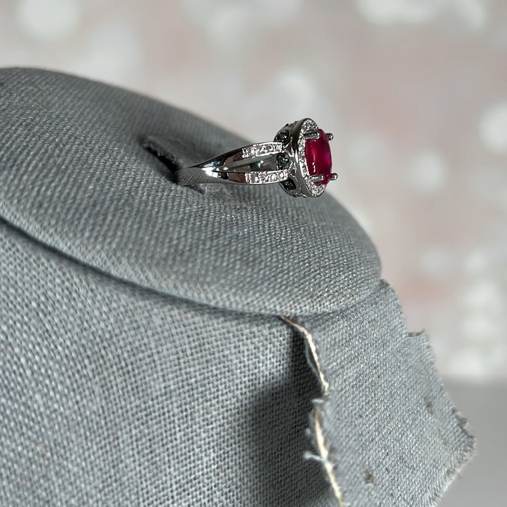 Lab Created Ruby & Emerald Ring Size 9 - image 3